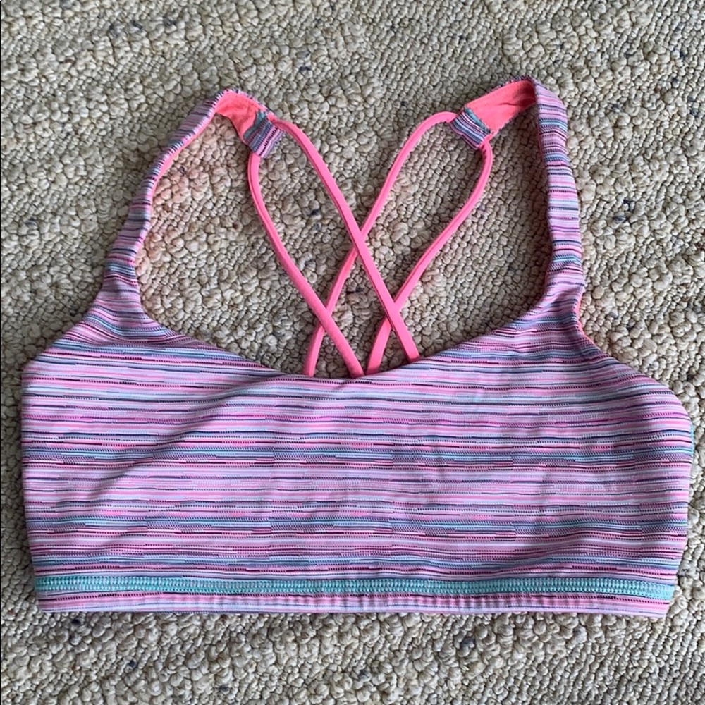 Lululemon Free To Be Bra. size 4.